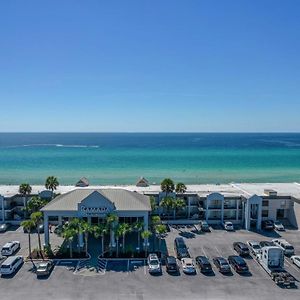 Ramada By Wyndham Panama City Beach / Beachfront